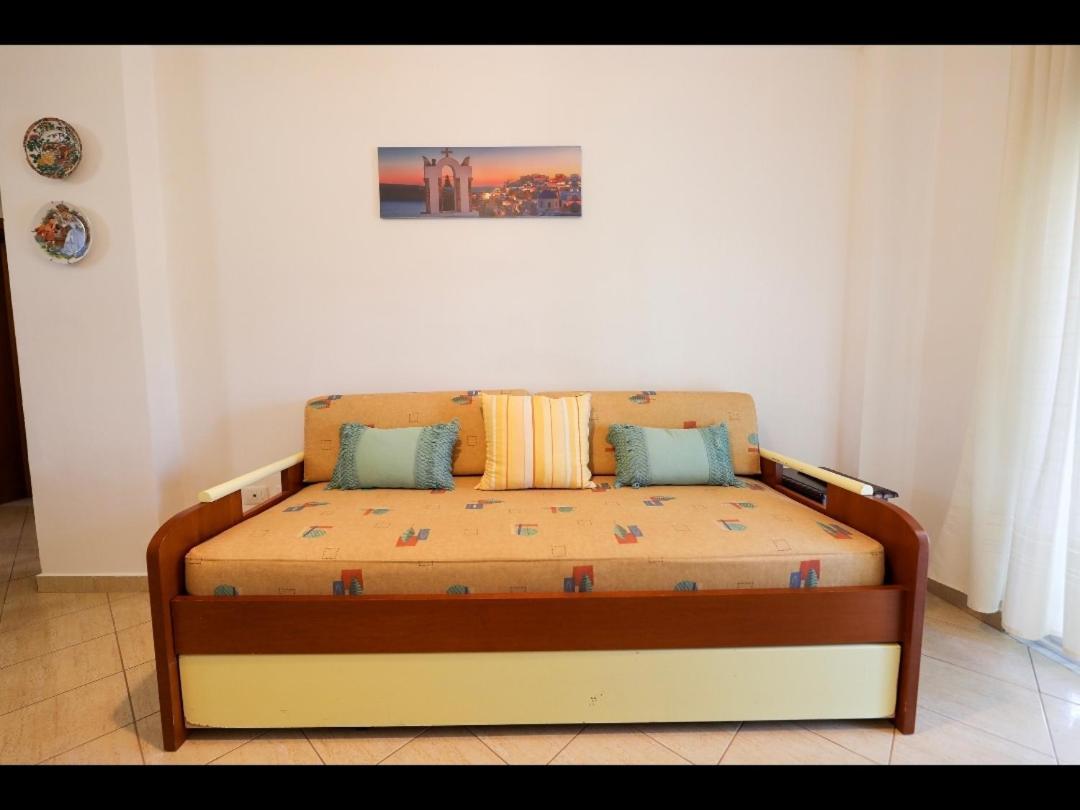Apartments Athina Orikum Esterno foto