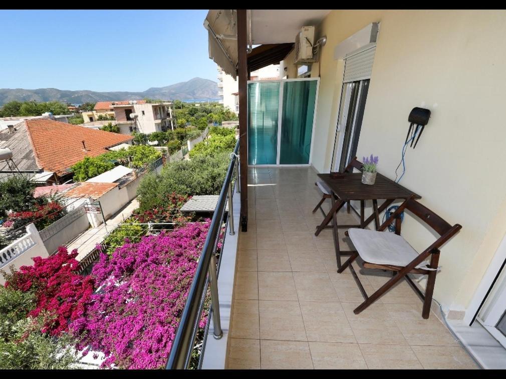Apartments Athina Orikum Esterno foto